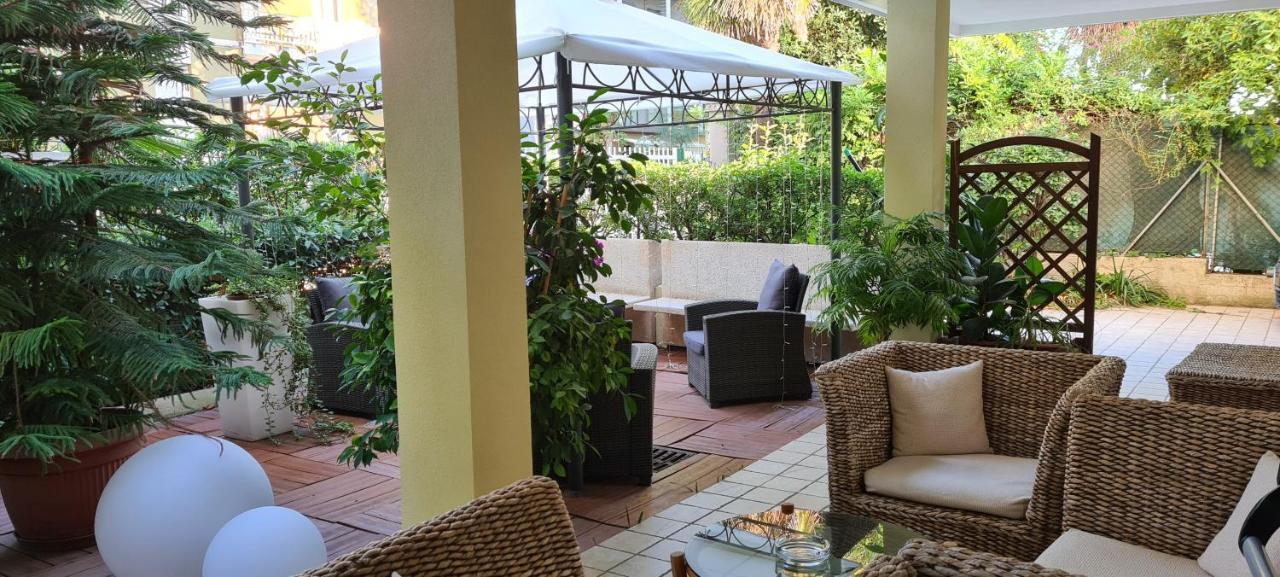 Hotel Beppe Rimini Eksteriør bilde