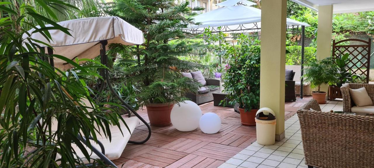 Hotel Beppe Rimini Eksteriør bilde