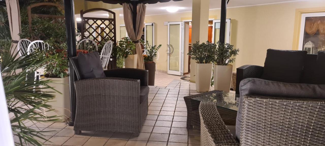Hotel Beppe Rimini Eksteriør bilde