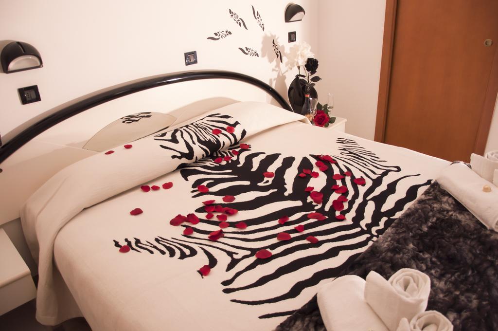 Hotel Beppe Rimini Eksteriør bilde